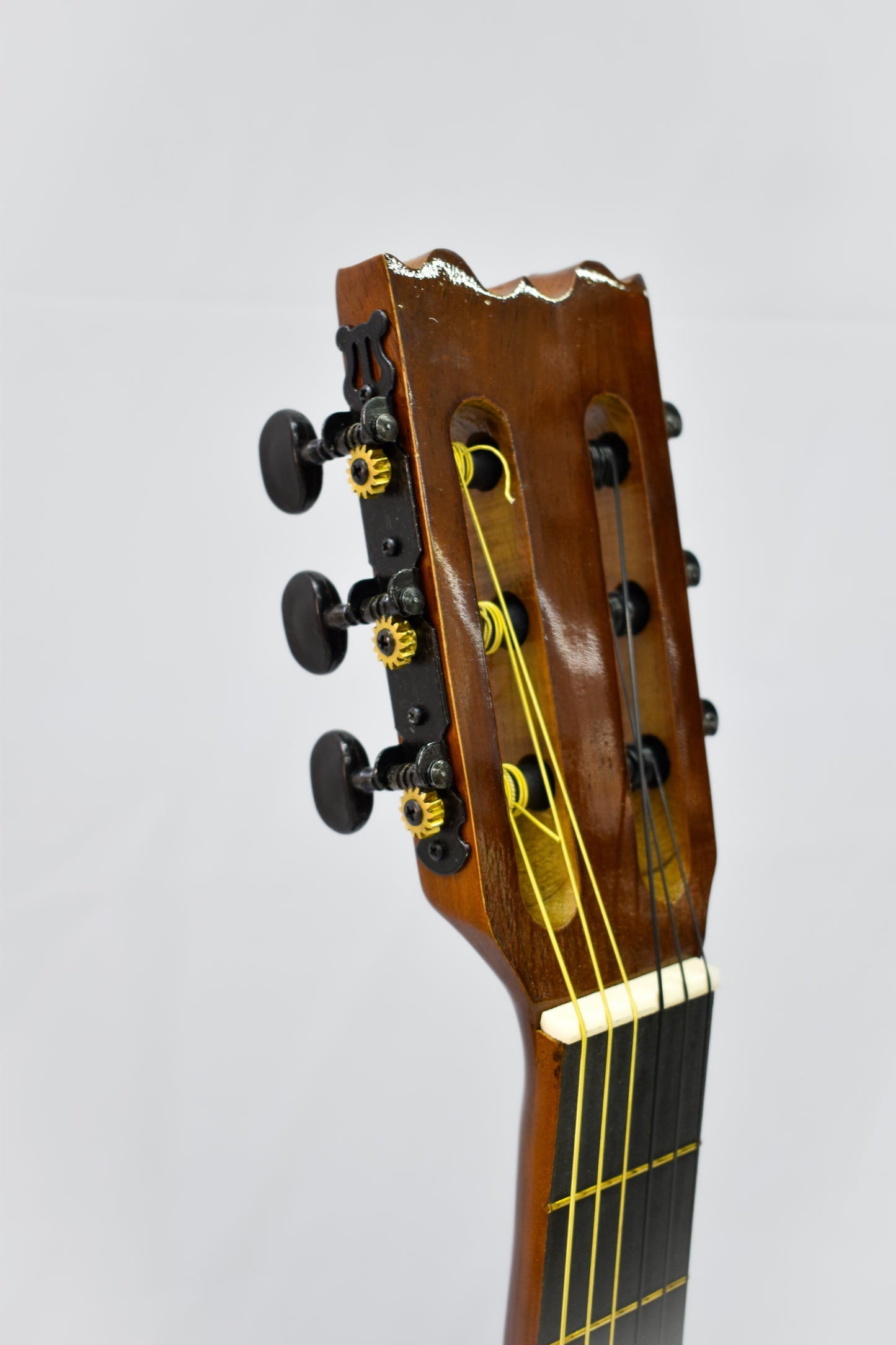 GUITARRA CLASICA NACIONAL OCHOA, ESTUDIANTE